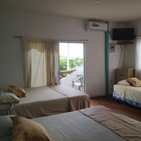 Hostal Cabanas Don Jorge Пуерто Бакерисо Морено Екстериор снимка
