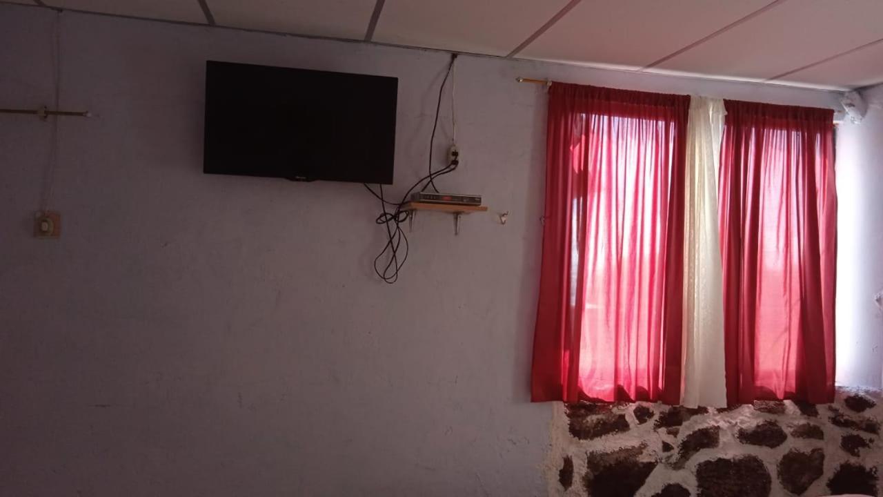Hostal Cabanas Don Jorge Пуерто Бакерисо Морено Екстериор снимка