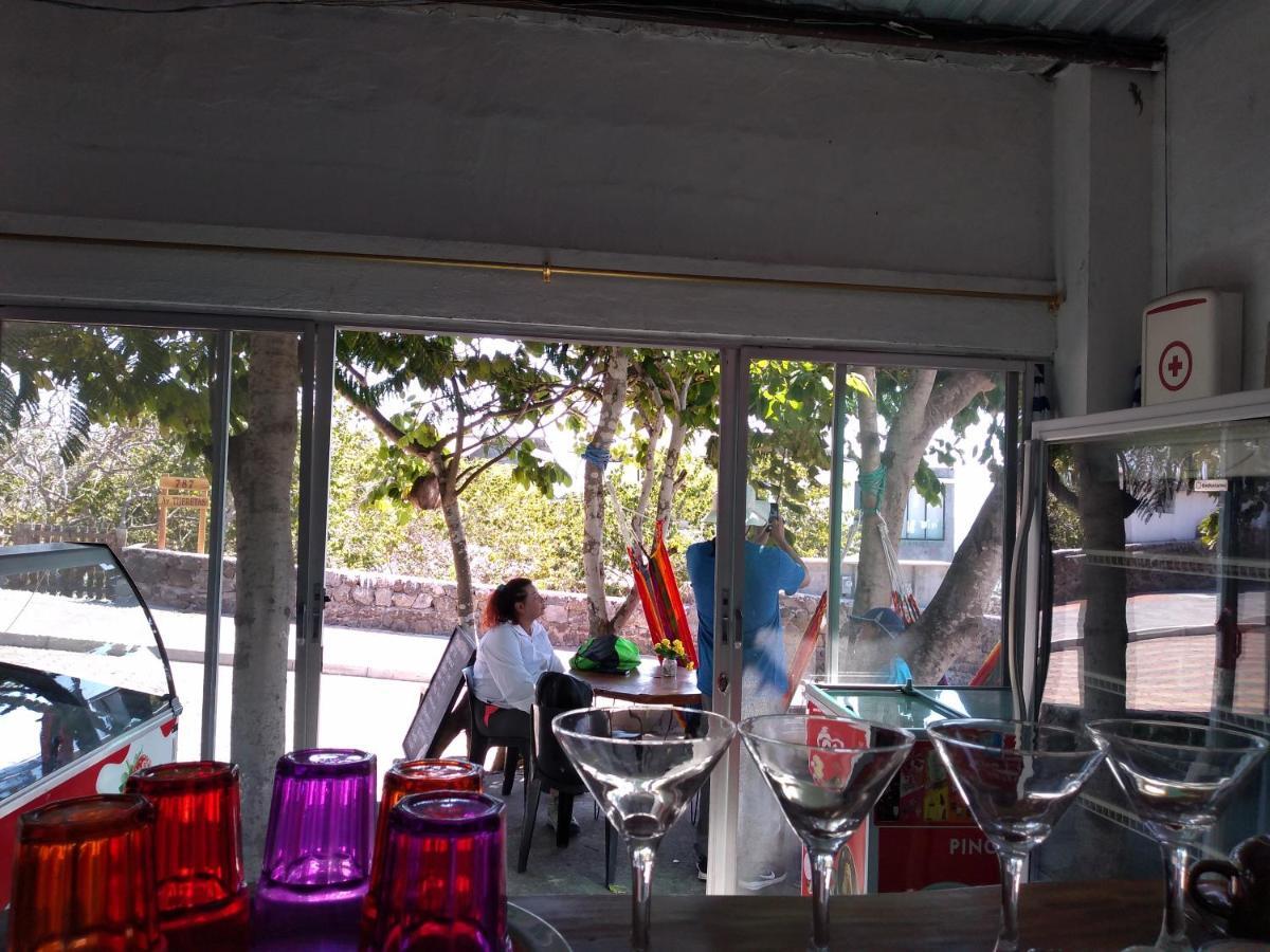 Hostal Cabanas Don Jorge Пуерто Бакерисо Морено Екстериор снимка